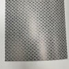 Specifiche tappeto Oudoor III: Composizione: 100% Polipropilene. Tecnica di produzione: tessitura piatta. Formati standard: 67x300 cm - 200x300cm