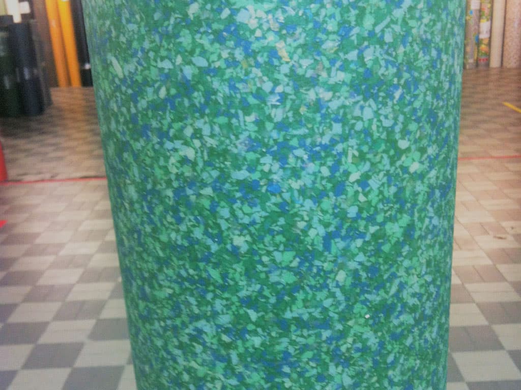 Moquette e Paquet - Promozioni pavimentazione vinilica antiscivolo di colore verde granulato