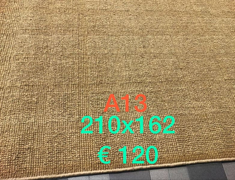 Moquette di fibra naturale di colore ocra modello A13