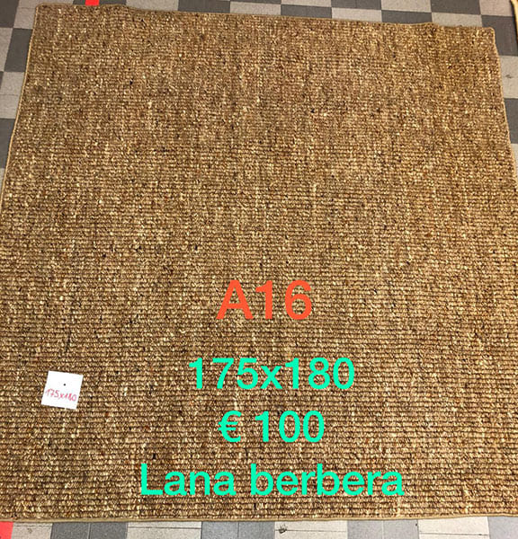 Moquette in fibra naturale colore marrone modello A16