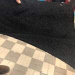 Moquette e Parquet - Campione di moquette tipologia Malesia di colore nero visto in diagonale