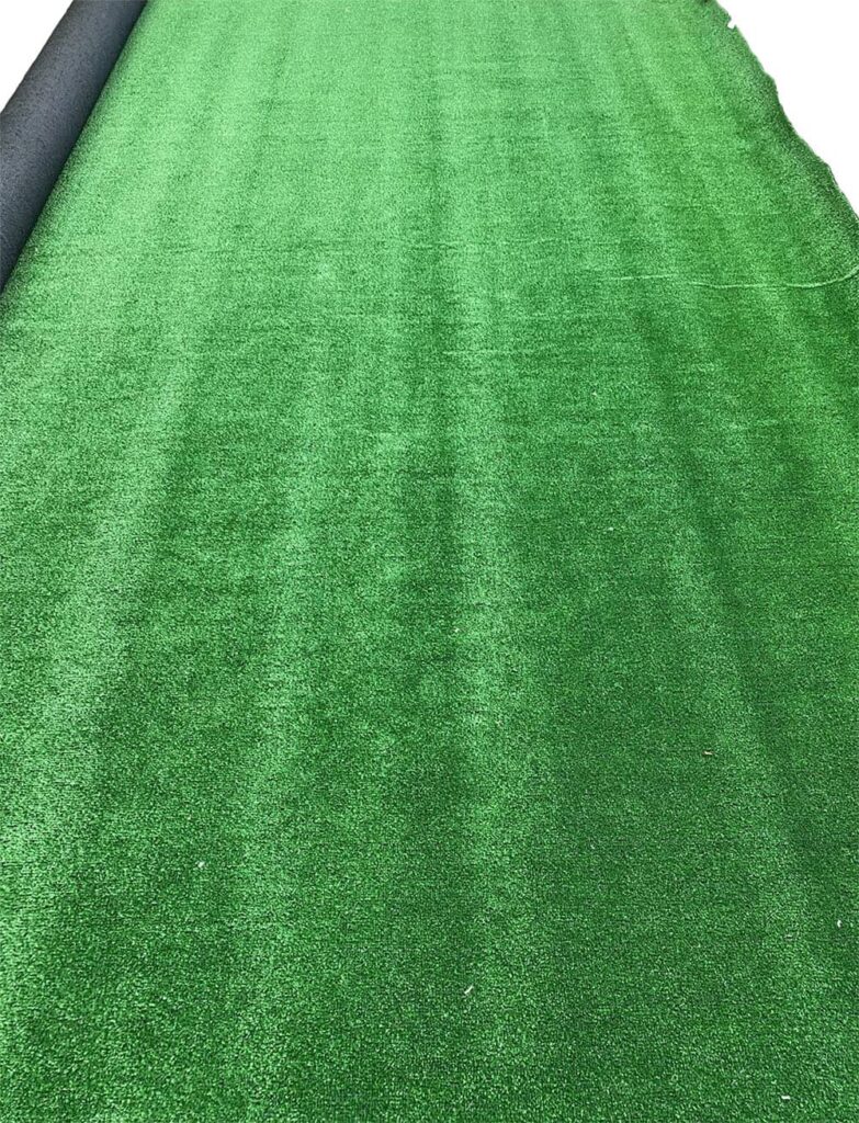 La Moquette e parquet - tappeto di erba sintetica sottile di colore verde